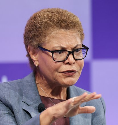 Karen Bass en Los Ángeles/ Patrick T. Fallon