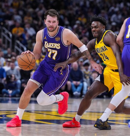 Luka Doncic (Lakers), frente a los Pacers. Marzo de 2026