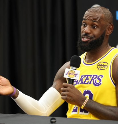 LeBron James, durante una conferencia de prensa. Imagen de archivo