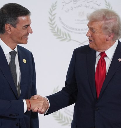 pedro sanchez donald trump