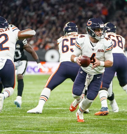 Chase Daniel (quarterback) de los Chicago Bears en acción durante la NFL International Series, un partido de fútbol americano entre los Chicago Bears y los Oakland Raiders celebrado el 6 de octubre de 2019 en el Tottenham Hotspur Stadium de Londres, Inglaterra