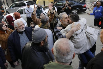 Moaz Merheb (51) se reencuentra con su familia después de 18 años en Saydnaya