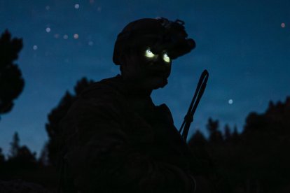 Entrenamiento nocturno de fuerzas especiales.

(U.S. Army photo by Staff Sgt. John Yountz)