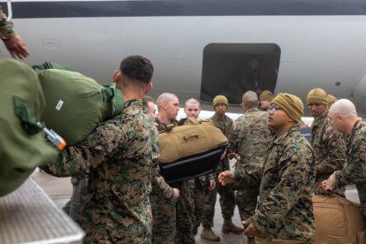 Marines alistándose para viajar a Guantánamo a inicios de semana