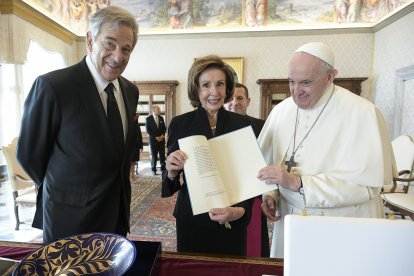 Nancy Pelosi is received at the Vatican by the pope.