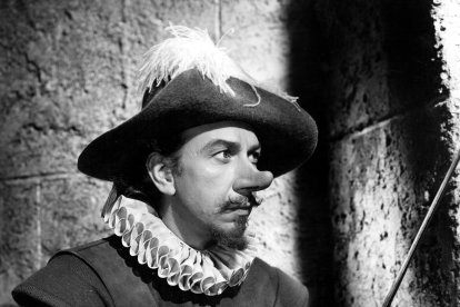 José Ferrer in “Cyrano de Bergerac” (1950). Archive image