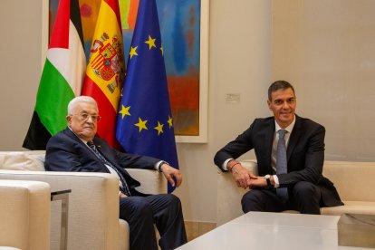 Meeting of Pedro Sanchez with the president of the Palestinian Authority, Mahmoud Abbas, in 2025