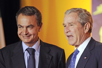 José Luis Rodríguez Zapatero and George W. Bush, at a G20 summit in 2008