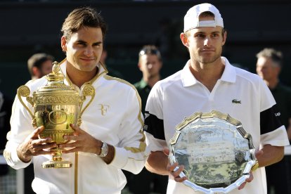 Federer and Roddick starred in one of the most epic Wimbledon finals in history in 2009