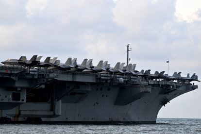 USS George Washington. Imagen de archivo
