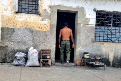 Cooking in Cuba: Between Power Outages, Fuel Shortages, and Household Hazards