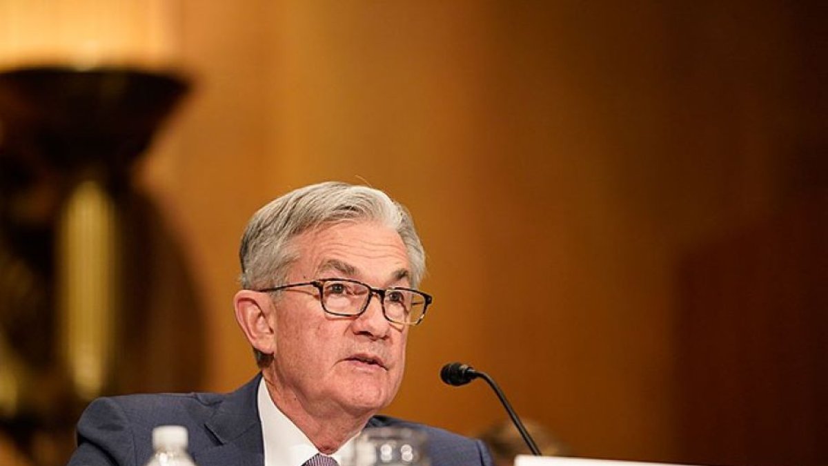 Jerome Powell presents report on monetary policy in 2020
