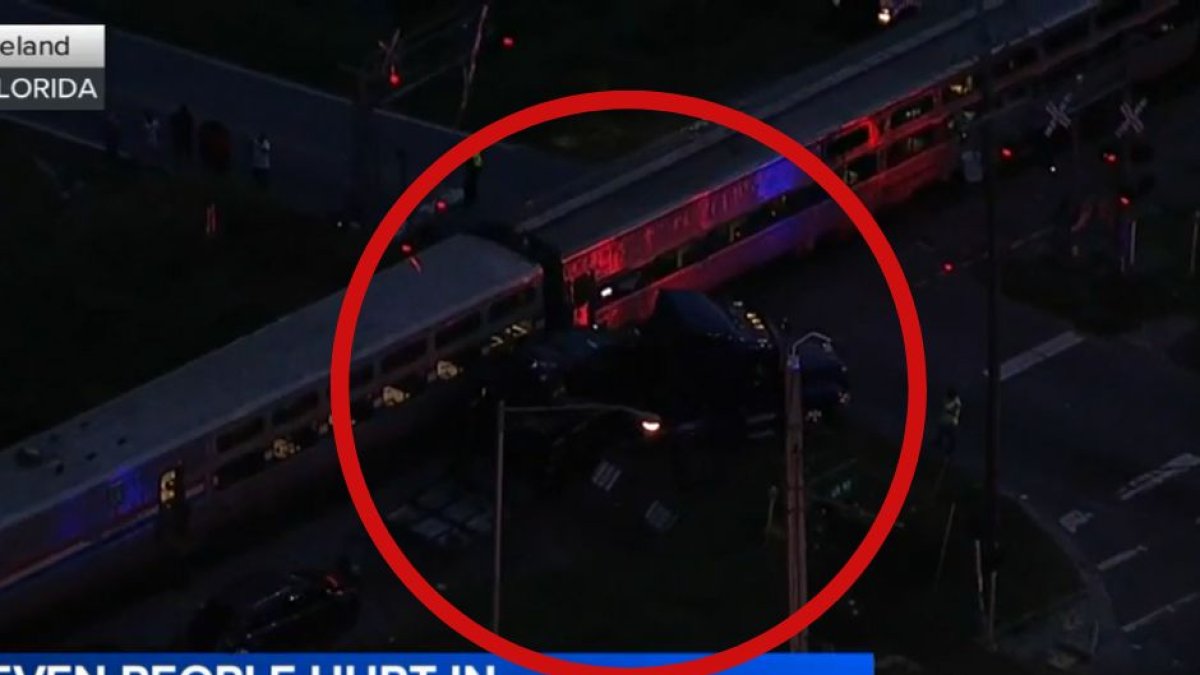 Captura de pantalla de un video de Fox News donde puede verse el tren accidentado.