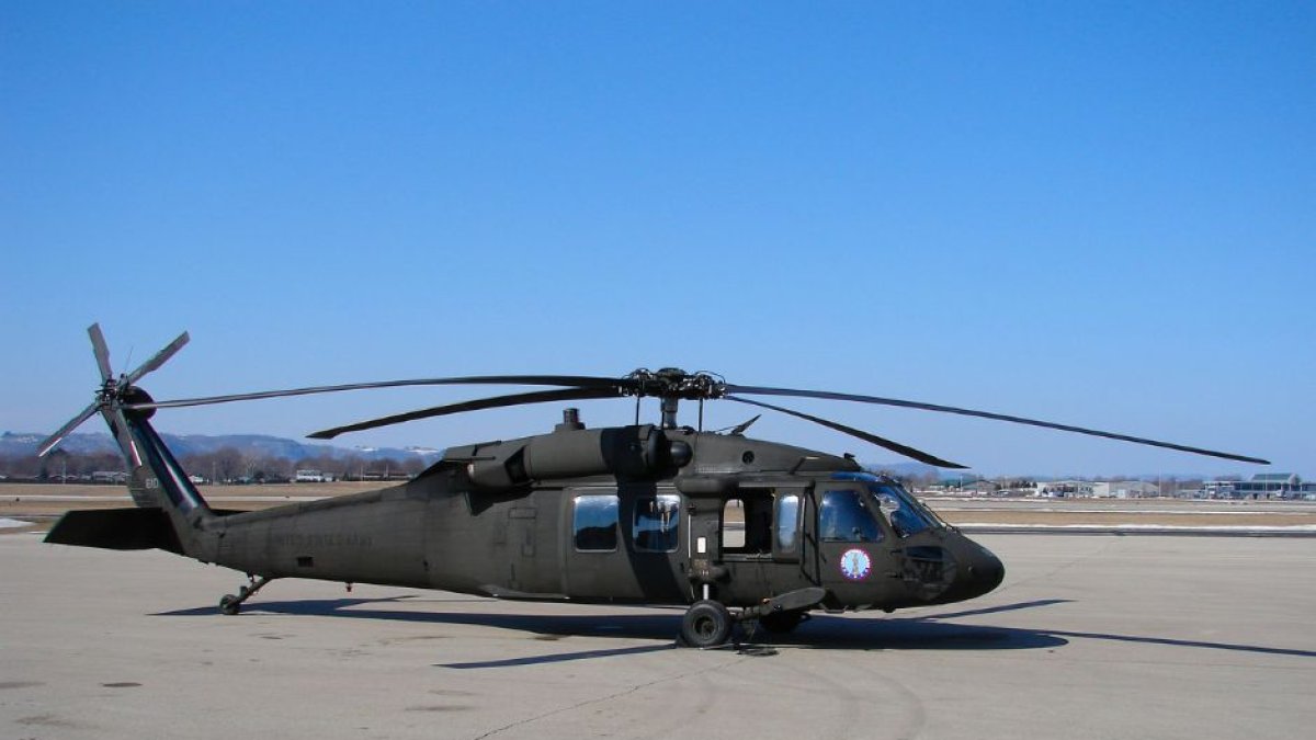 Dos helicópteros HH60 Blackhawl se estrellaron cerca de Fort Campbell, Kentucky.
