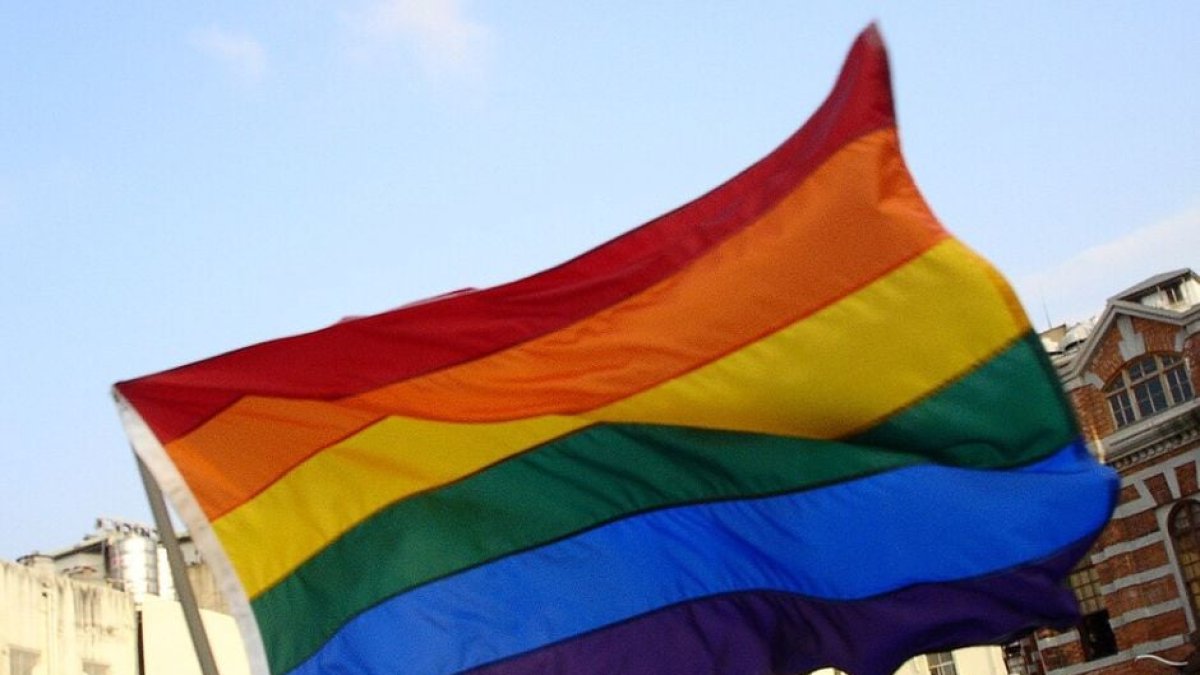 Bandera LGBT, imagen de referencia