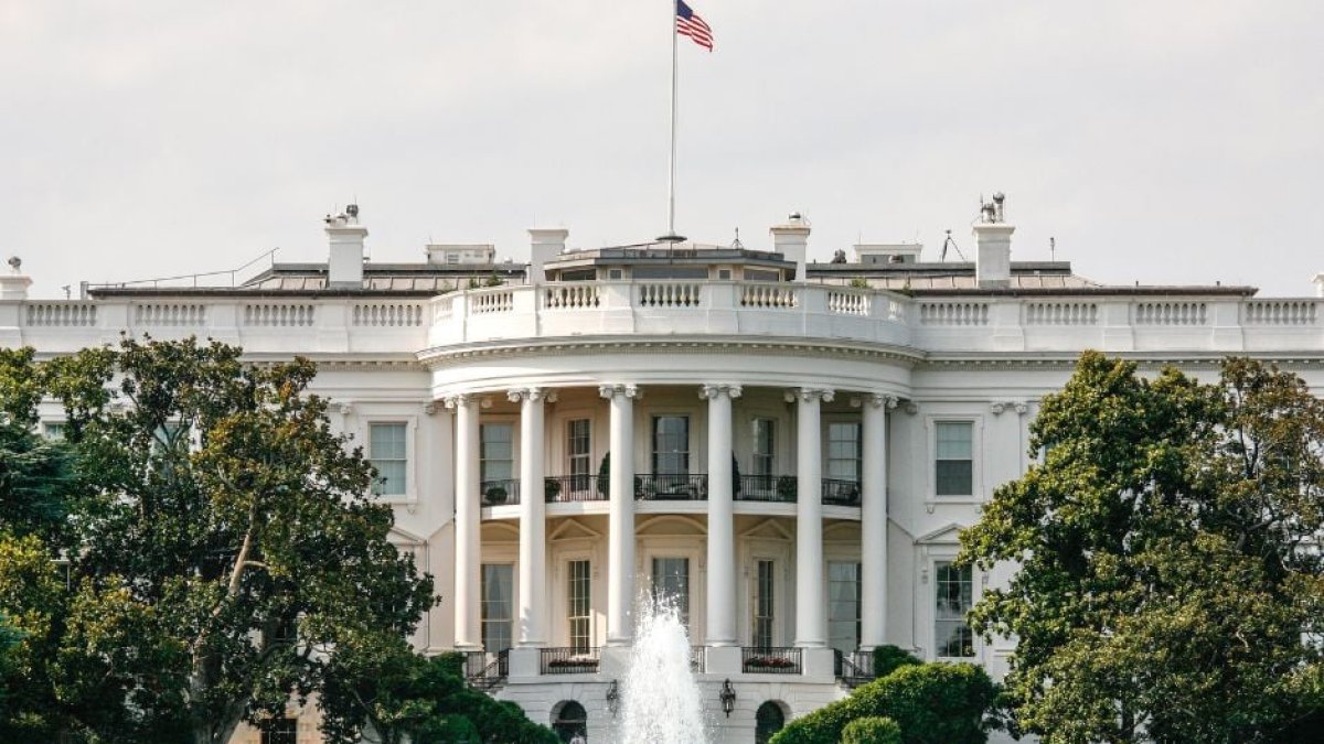 Fachada de la Casa Blanca | Wikimedia Commons/ Alex Proimos