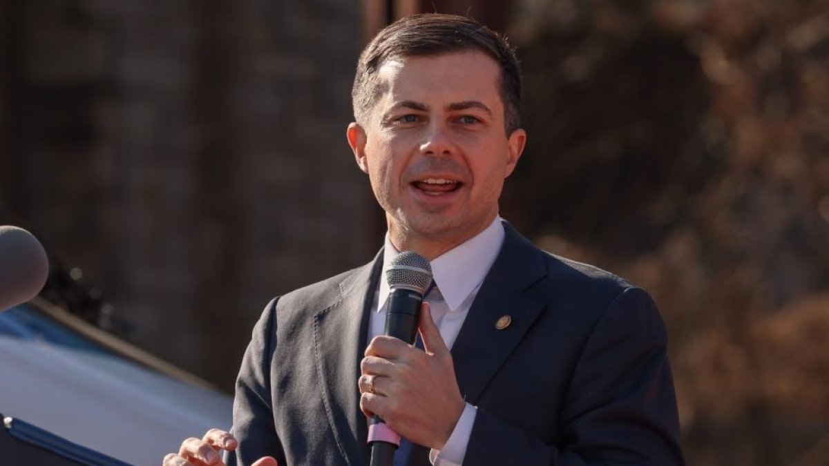 US Secretary of Transportation Pete Buttigieg speaking at Pennsylvania Station at the January 30, 2023 in Baltimore City, Md.