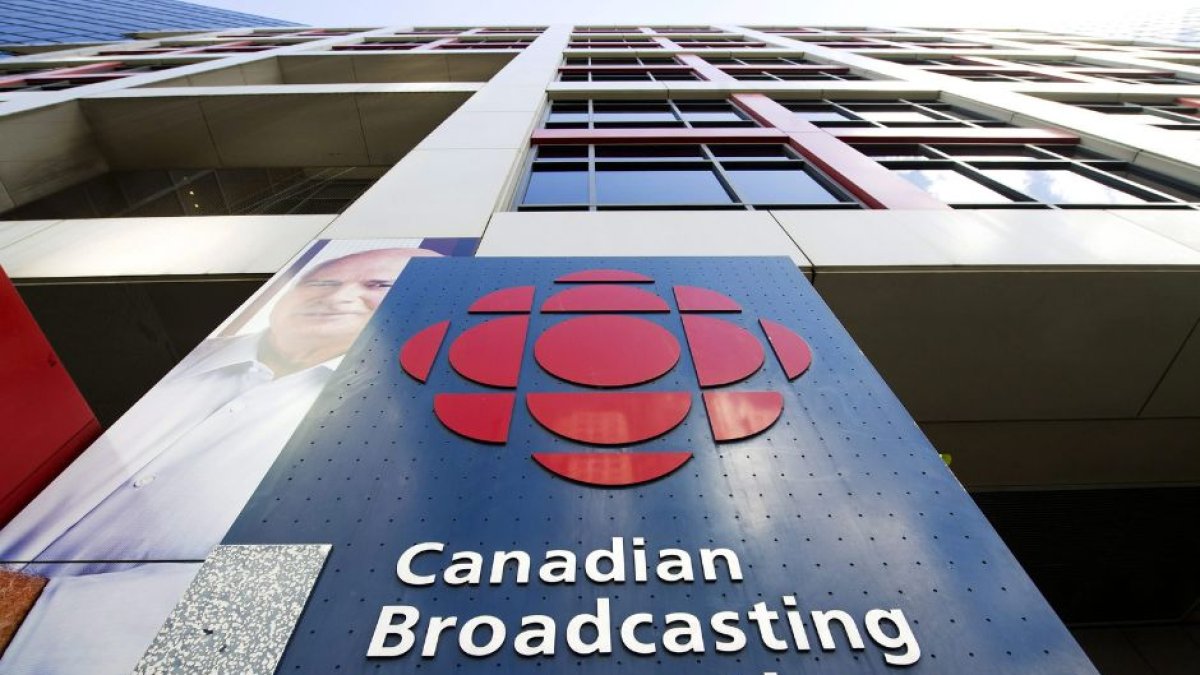 Edificio de la Canadian BroadCasting Corporation (CBC) situado en Toronto.