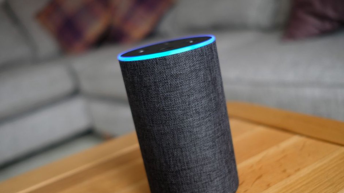 El altavoz inteligente Alexa, de Amazon, dejará de contar con las voces de las celebrities a partir del próximo 30 de septiembre.