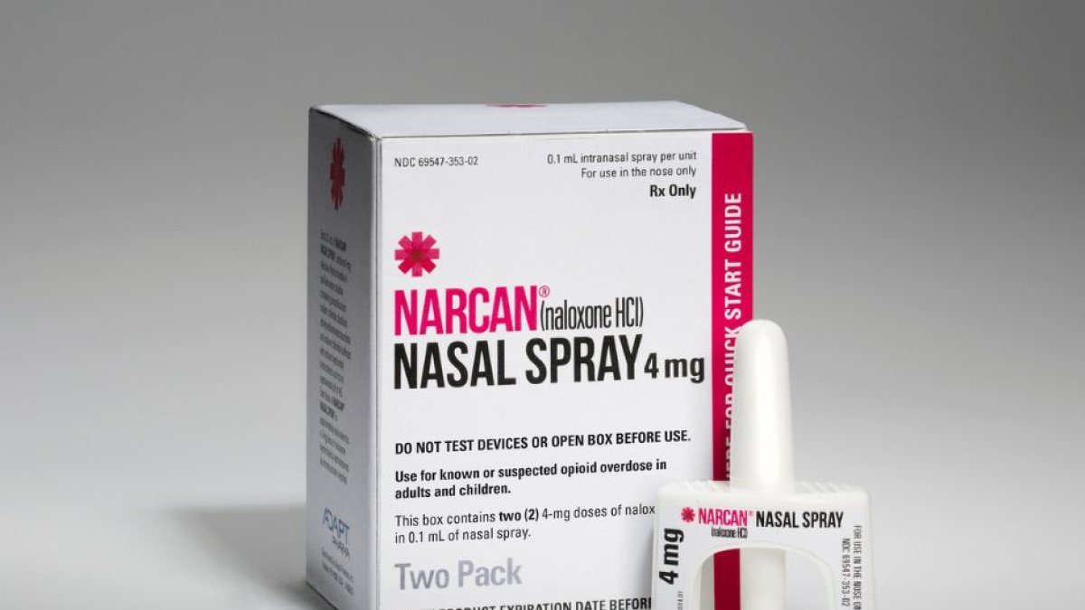 Naloxona (Narcan): la Administración de Biden pide a las escuelas que tengan provisiones del fármaco que revierte la sobredosis de opioides (Flickr VCU Capital News Service)