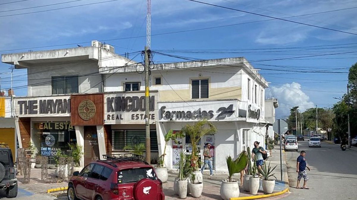 Una farmacia en la ciudad mexicana de Tulum.
