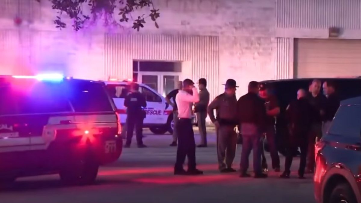 Las autoridades buscan a un sospechoso por el tiroteo que se registró en un centro comercial de Florida | Captura de pantalla YouTube Fox
