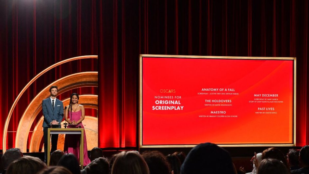 Los actores Jack Quaid y Zazie Beetz durante la lectura de los nominados a la 96ª edición de los Premios Óscar que se celebrarán el próximo 10 de marzo de 2024 en el Teatro Dolby de Los Ángeles.