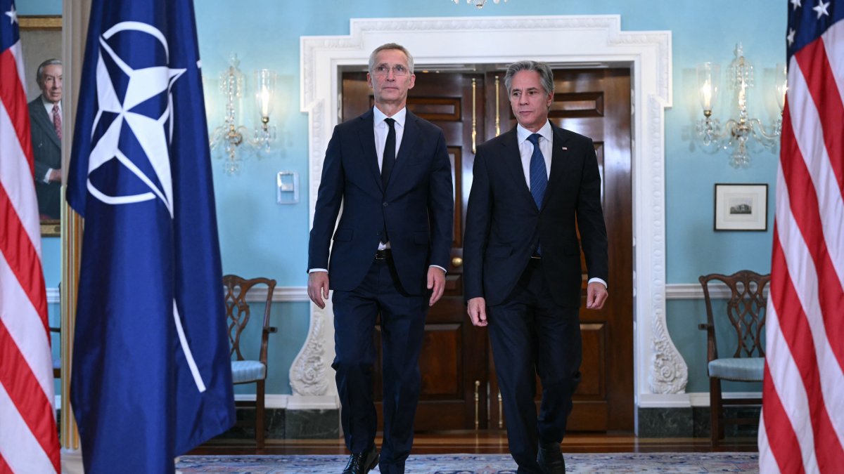 Jens Stoltenberg y Antony Blinken