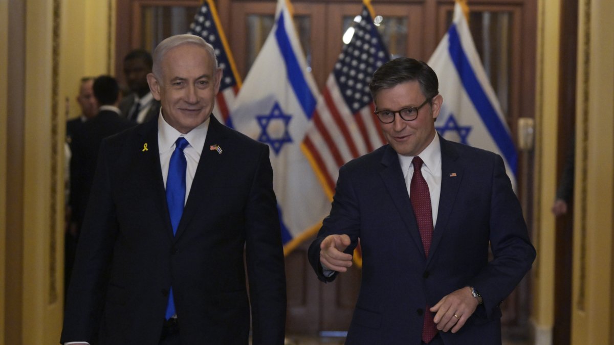 Mike Johnson y Benjamin Netanyahu