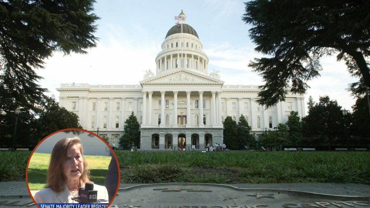 Recorte de Gloria Romero frente al Capitolio de California