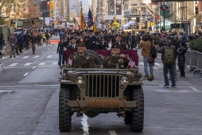 Desfile de miembros del US Army durante el día de los Veteranos en NY