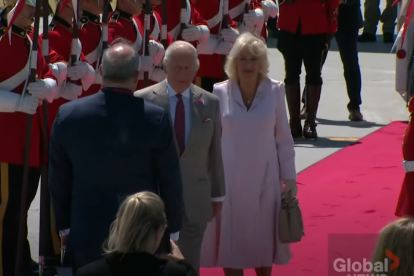 Charles III and Queen Camilla - Screenshot YouTube