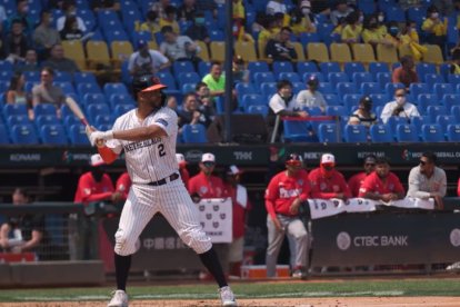 Clásico Mundial de Béisbol 2023. Países Bajos se impuso por 4-2 a Cuba en el partido inaugural. Captura de video.