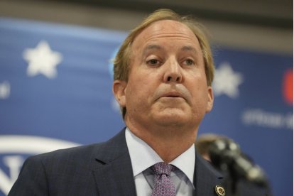 Ken Paxton, durante una comparecencia.