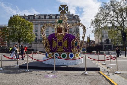 Ambiente en las calles de Londres a dos días de que tenga lugar la coronación de Carlos III como rey de Inglaterra.