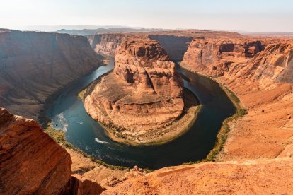 El río Colorado a su paso por sus turísticos cañones