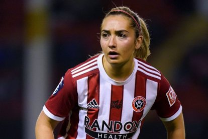 La jugadora de Sheffield Union, Maddy Cusack, durante un partido celebrado en 2021. La deportista falleció el pasado miércoles, 20 de septiembre de 2023.