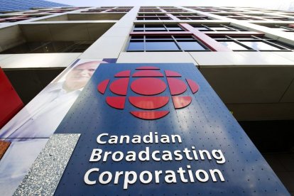 Edificio de la Canadian BroadCasting Corporation (CBC) situado en Toronto.