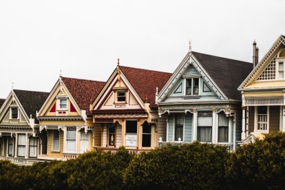 Varias casas en San Francisco (California). Imagen de archivo.