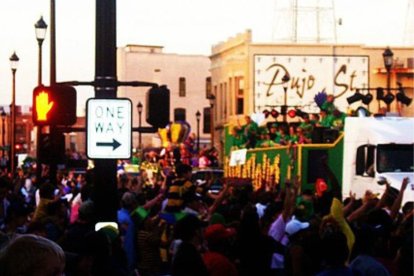 Nueva Orleans: al menos un muerto y cuatro heridos durante un tiroteo en un desfile de carnaval