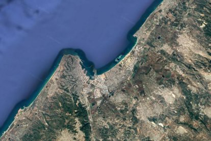 Imagen satelital del puerto de Haifa, donde