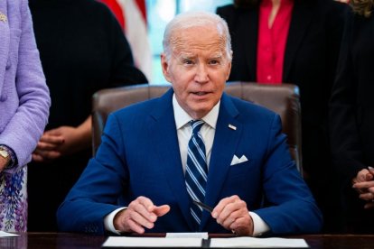 Imagen de archivo del presidente Joe Biden en el Salón Oval.