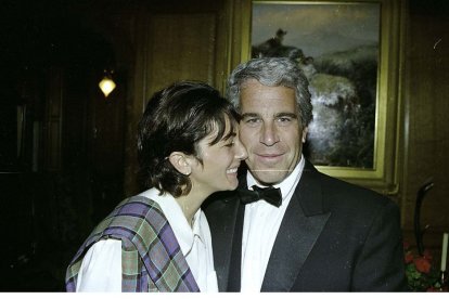 Quién realmente aparece y quién no en los documentos revelados de Jeffrey Epstein