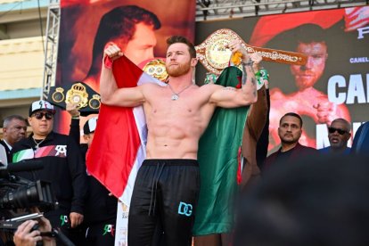 El Campeón de boxeo supermediano Saúl Canelo Álvarez.