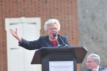 Kay Ivey, durante un acto.