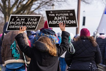 Imagen de archivo de una manifestante durante la March for Life (Marcha por la Vida) en Washington en 2022.