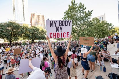 Una manifestación contra la revocación de Roe por el Supremo.