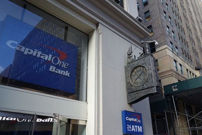 Capital One, Manhattan | Wikimedia Commons