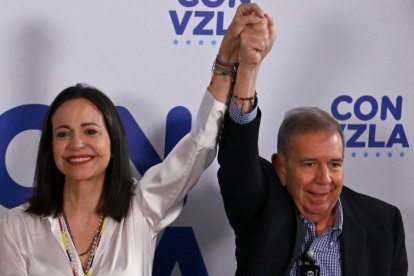 Machado y González en Caracas el 29 de julio de 2024, un día después de las elecciones presidenciales venezolanas.