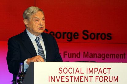 George Soros, en una foto de archivo durante su intervención en el Social Impact Investment Forum en Londres.